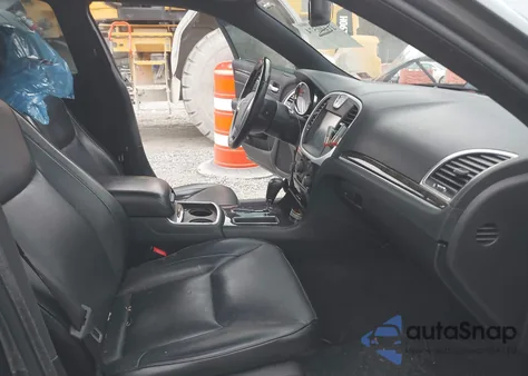 2013 Chrysler 300C из США, поврежденный, VIN 2C3CCAKT3DH543205